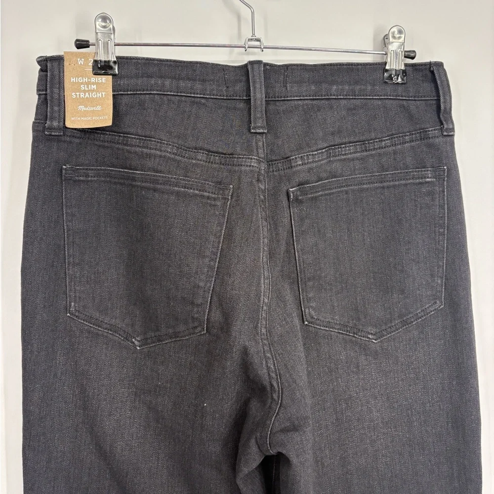NWT Madewell High-Rise Slim Straight Jeans in Richgrove Wash